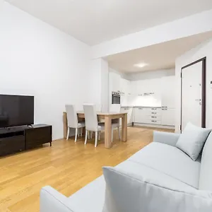 https://casa-da-suite-mirena.italymilanhotels.net